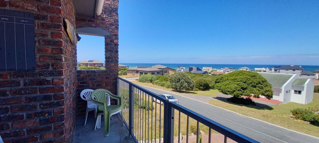 Property photo 3 of 27 1Sw1720398