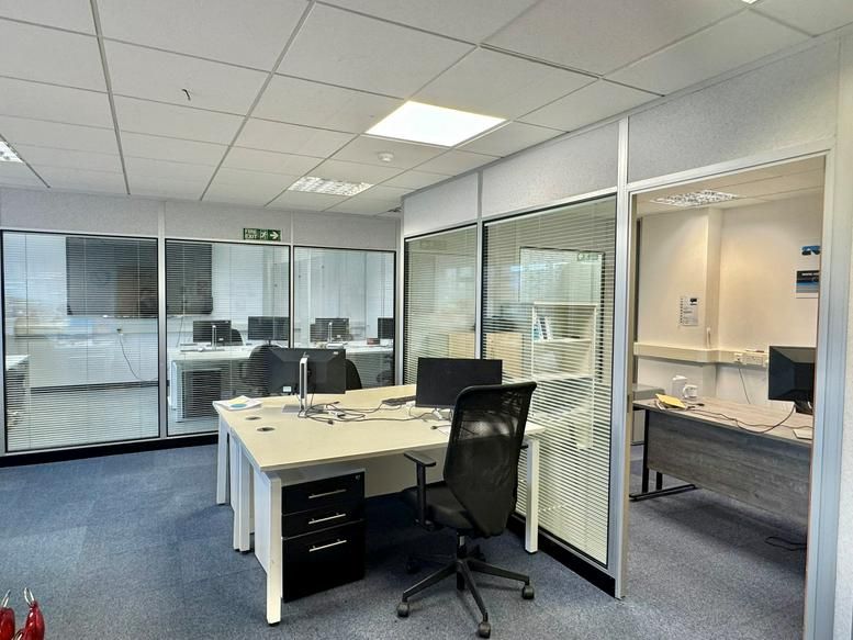 Property photo 3 of 6