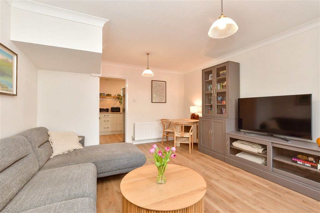 Property photo 2 of 13 Lounge/Diner