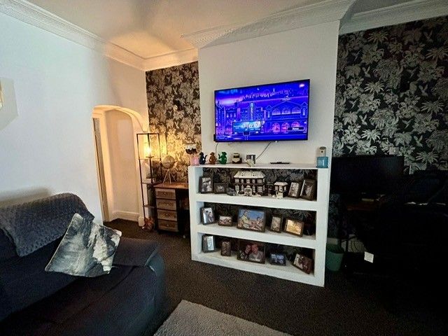 Property photo 3 of 13
