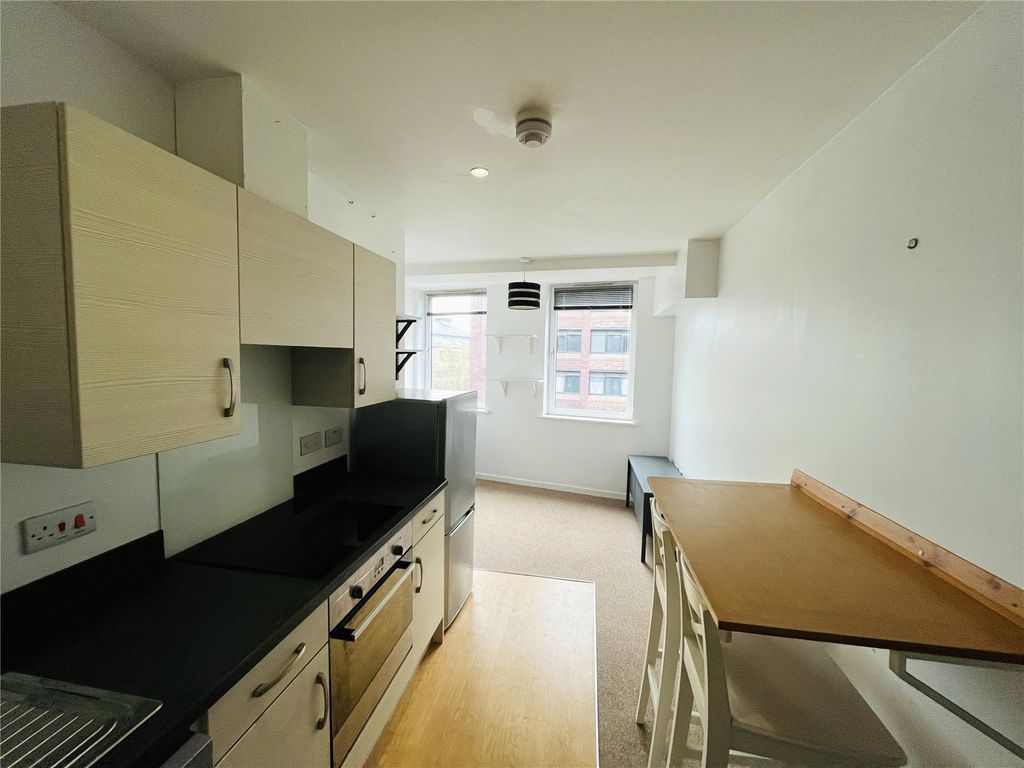 Property photo 3 of 10 Picture No. 09