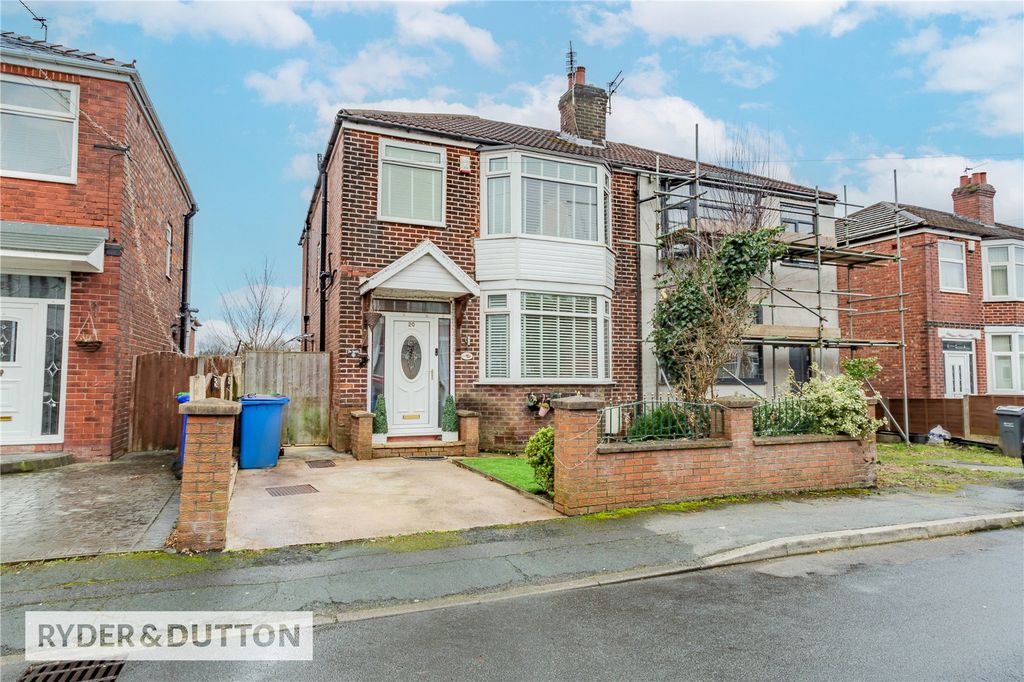 Property photo 2 of 26 Picture No. 27