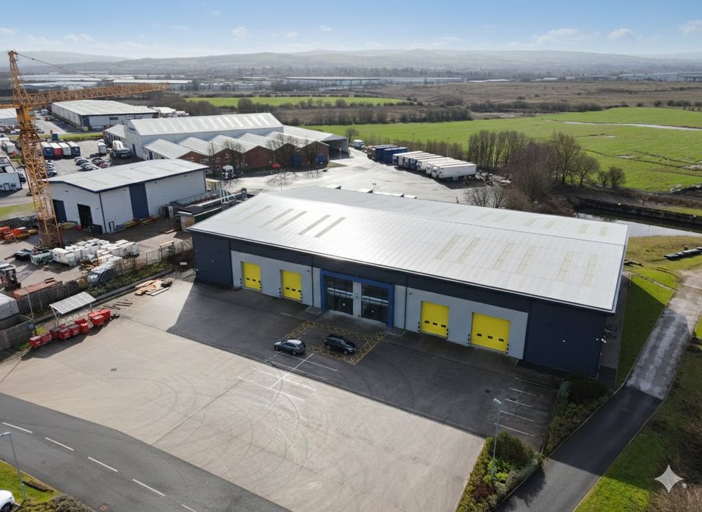 Property photo 1 of 5 Birch Sunny.Png