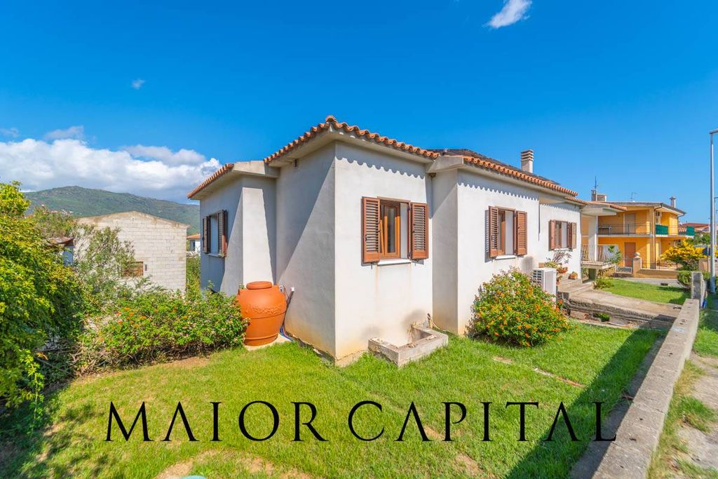 Property photo 2 of 29