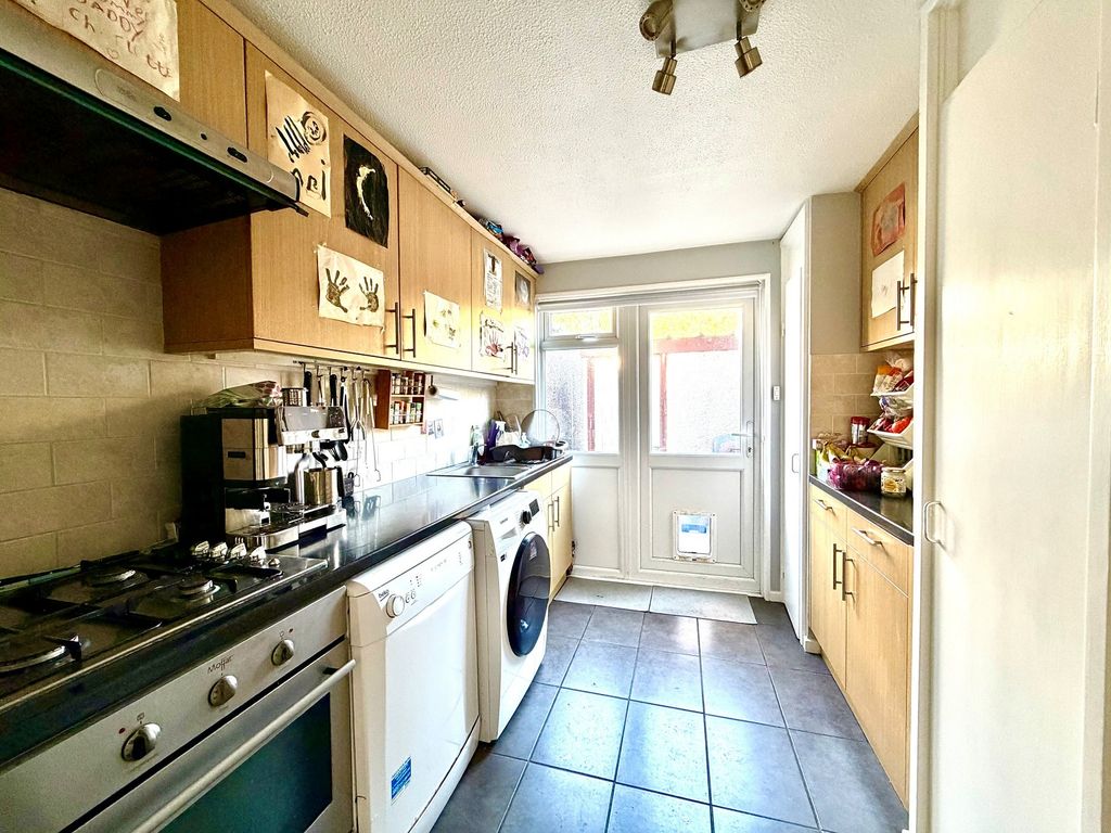 Property photo 3 of 10 Not Specified