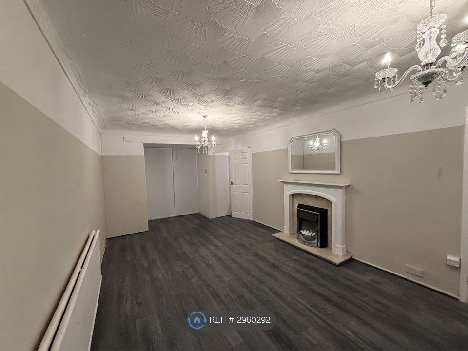 Property photo 3 of 10 Living Room 1