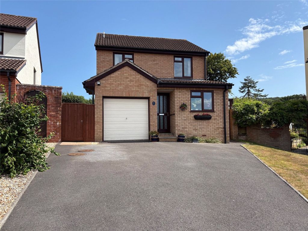 Property photo 1 of 19 Picture No. 01