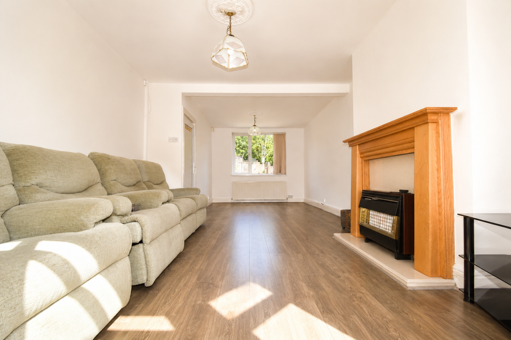 Property photo 3 of 15 LV1
