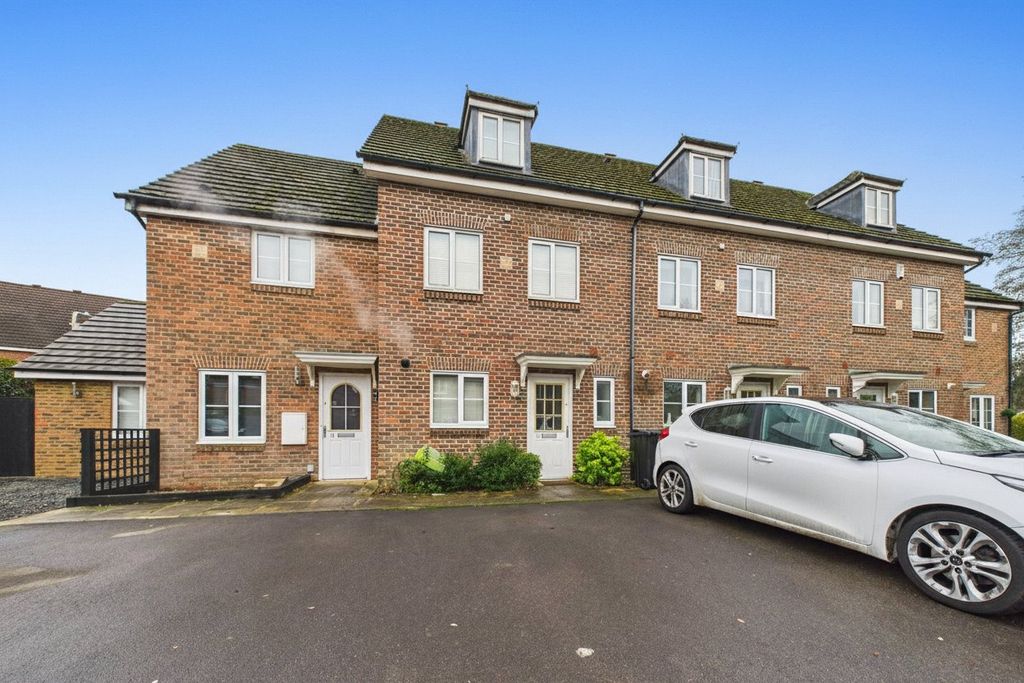 Property photo 1 of 11 Picture No. 23