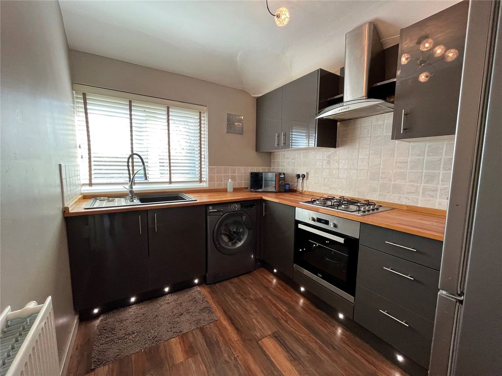 Property photo 3 of 9 Picture No. 04