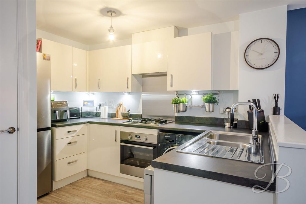 Property photo 2 of 34 Ccltd-10.Jpg