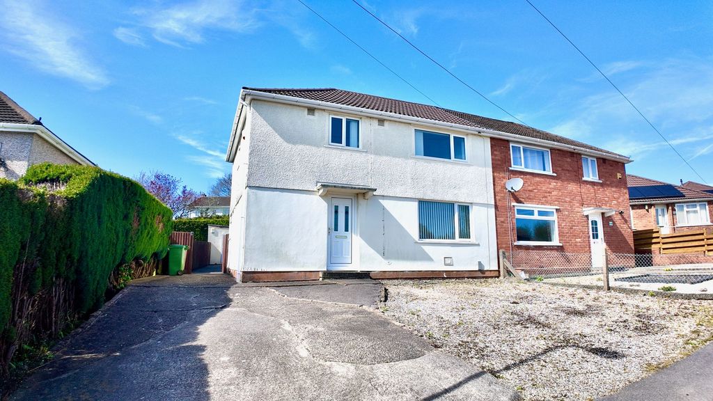 Property photo 1 of 25