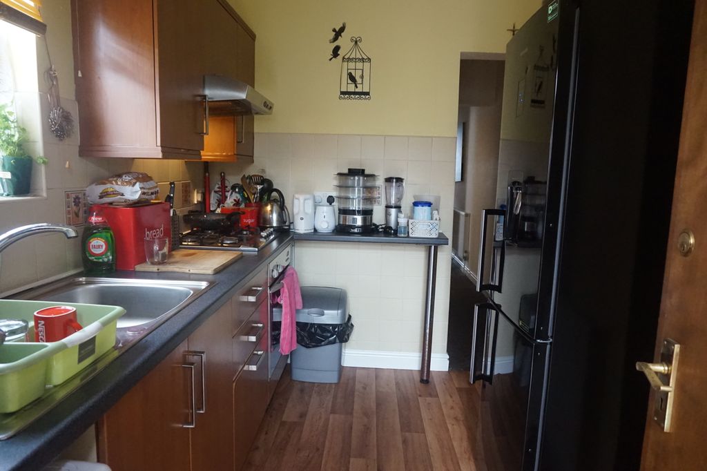 Property photo 3 of 5