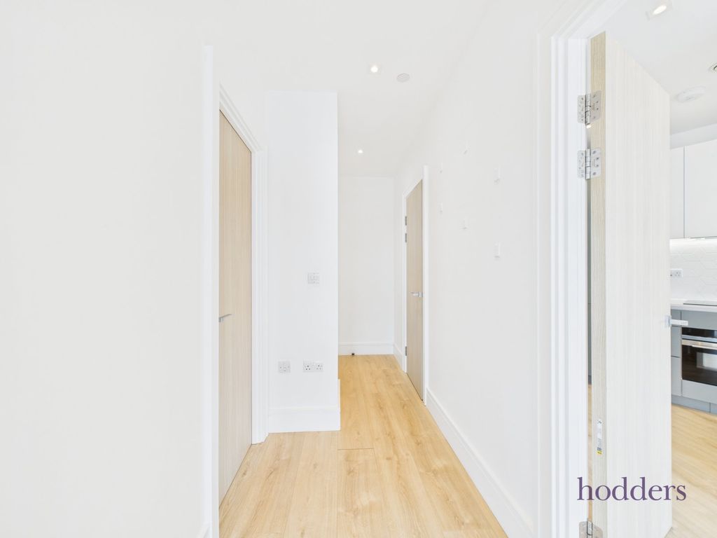 Additional image 14 of 2 bed flat to rentPyrcroft Road, Chertsey, Surrey KT16