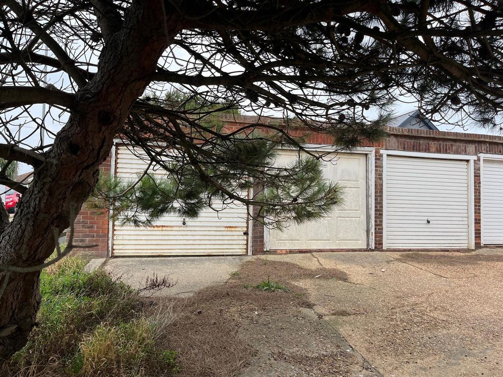Additional image 15 of 2 bed flat for saleSteyning Avenue, Peacehaven BN10
