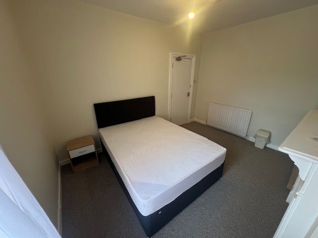 Property photo 3 of 8 Images