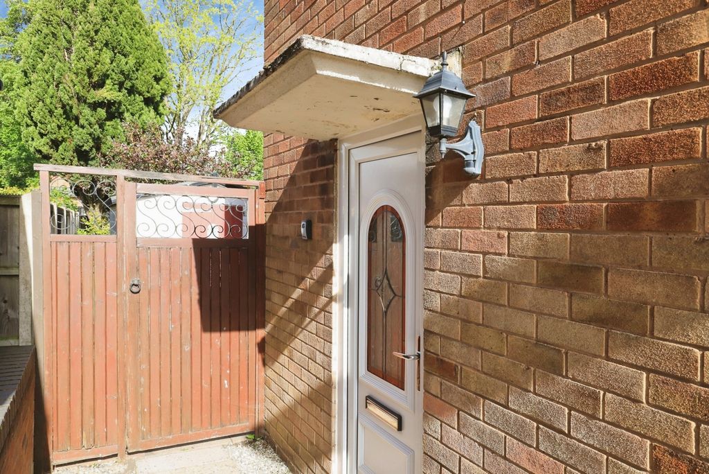 Property photo 2 of 20 Pbox-Img.Jpg