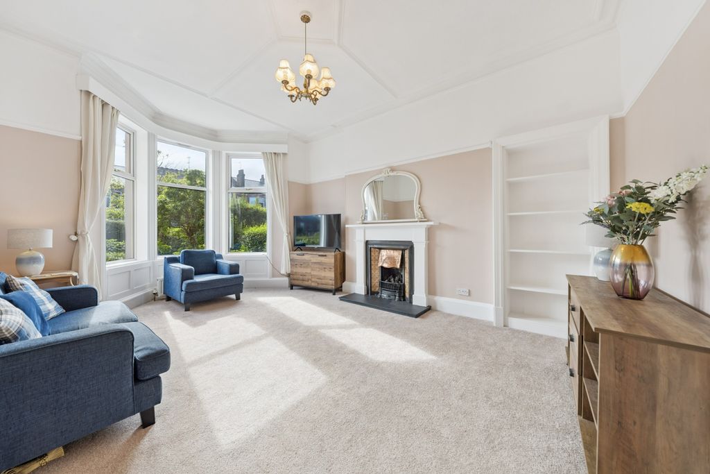 Property photo 2 of 29