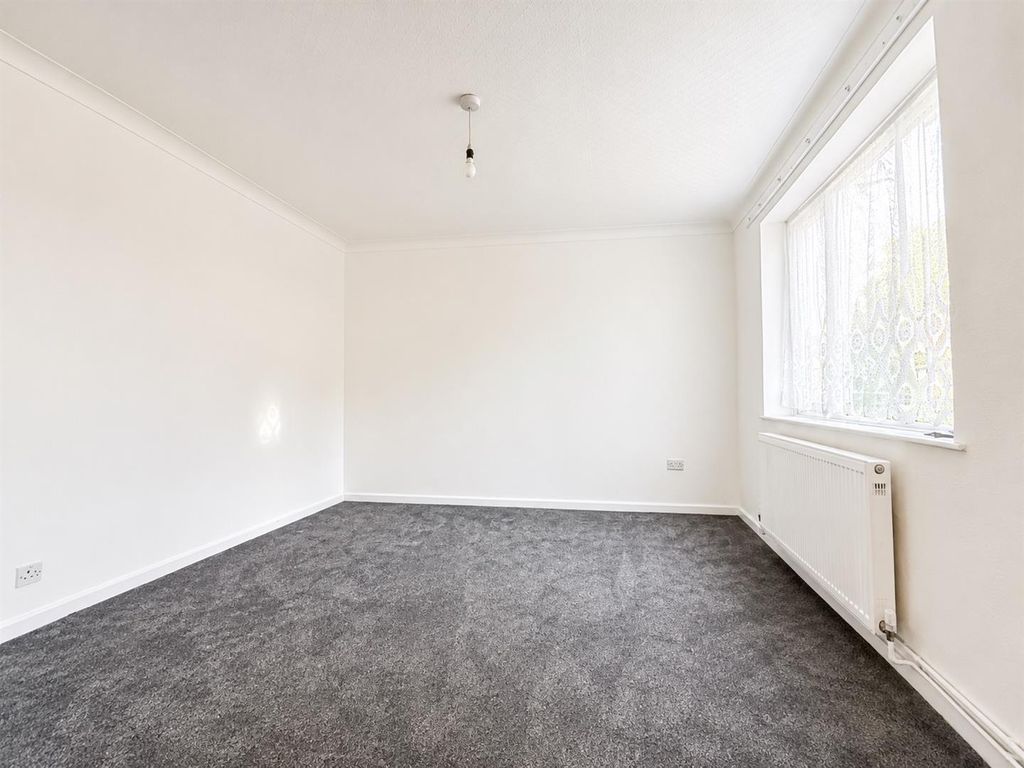 Property photo 3 of 8 42Eb05Ae-9A60-469E-A963-Aabe387C8469.Png
