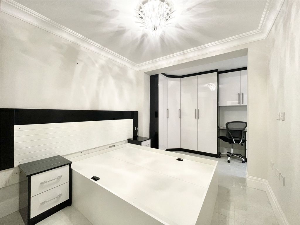 Property photo 1 of 13 Picture No. 06