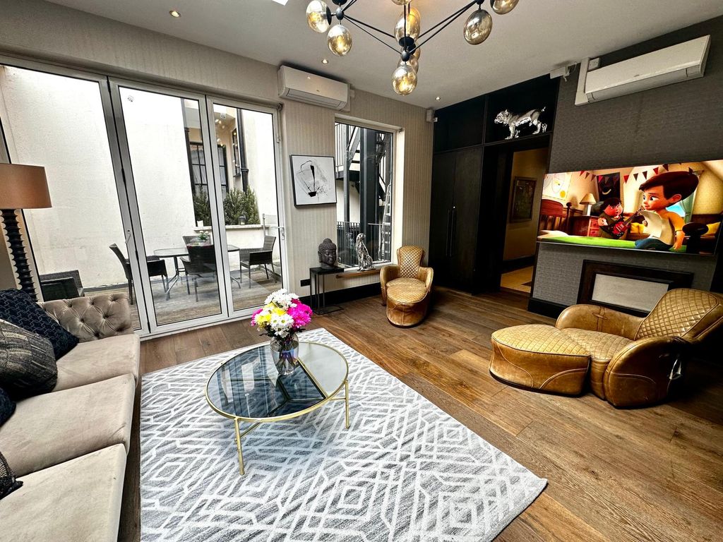 Additional image 8 of 4 bed flat to rentPark Lane, London W1K