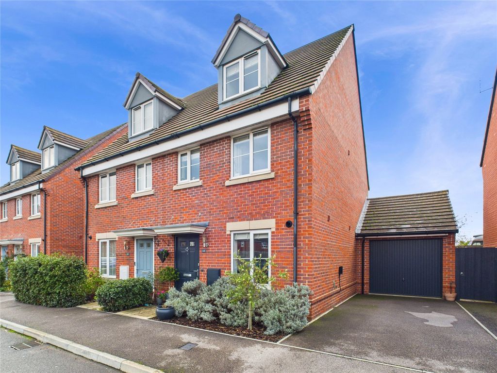 Property photo 1 of 22 Front