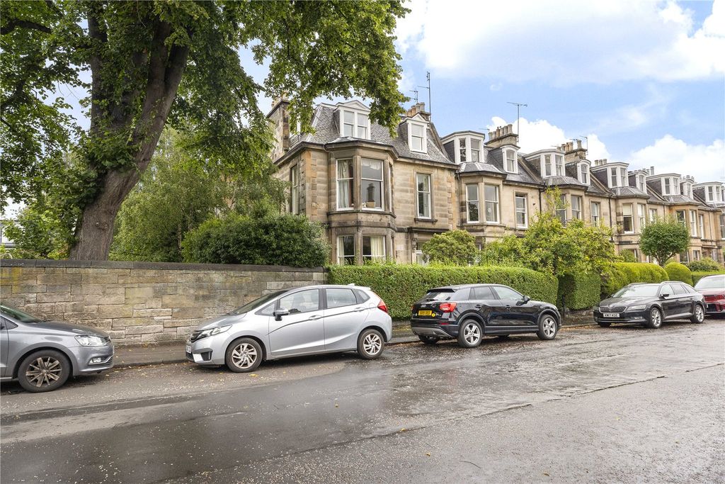 Property photo 1 of 16 Grange Terrace