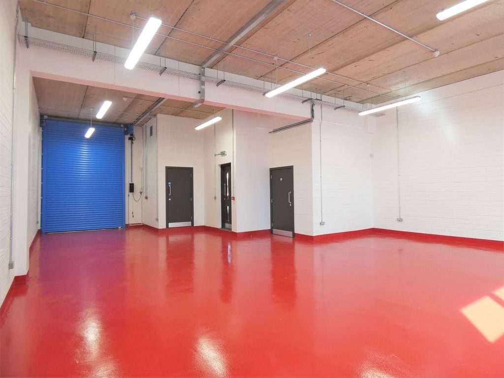 Property photo 3 of 9 Fv Unit 6 3.Jpg