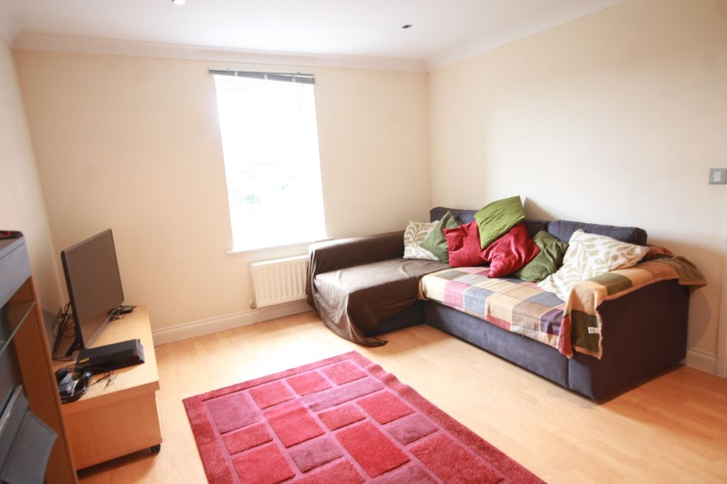 Property photo 3 of 11