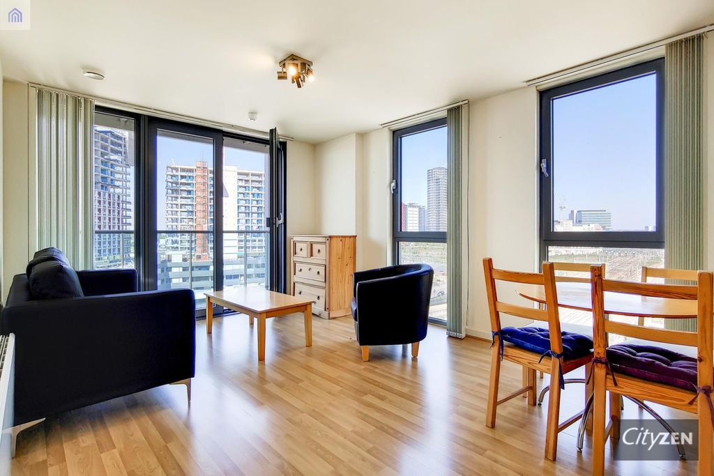 Property photo 1 of 10 Reception Room