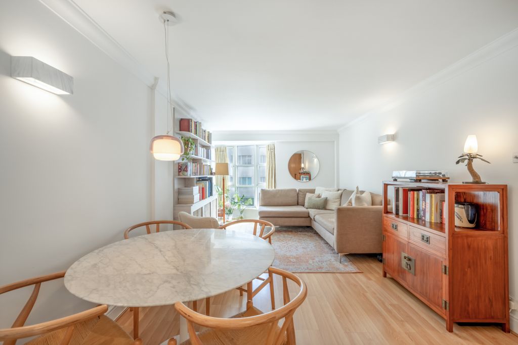 Property photo 2 of 15 Picture No. 37