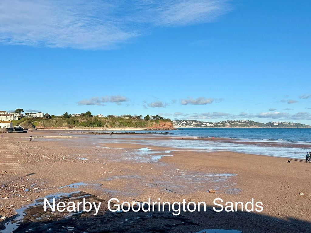 Property photo 3 of 23