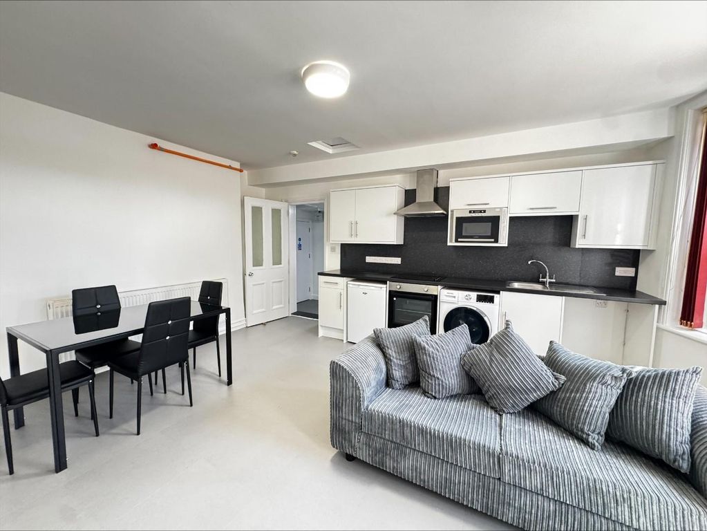Property photo 2 of 10 Processed-Aee73576-C21D-429C-B96A-C4D43Eae209C.Jpe