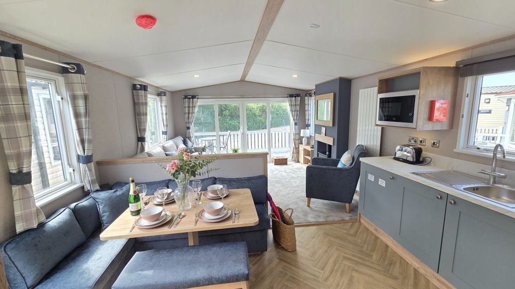 Property photo 1 of 15 Abi Wimbledon 2026 Car0065500 140866137.Jpeg