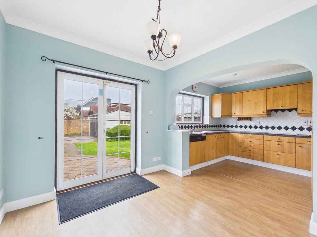 Property photo 3 of 23 Picture No. 06