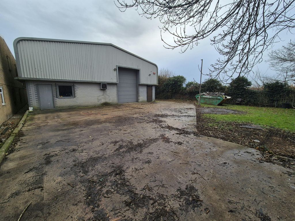 Property photo 3 of 5 20251209_141249.Jpg