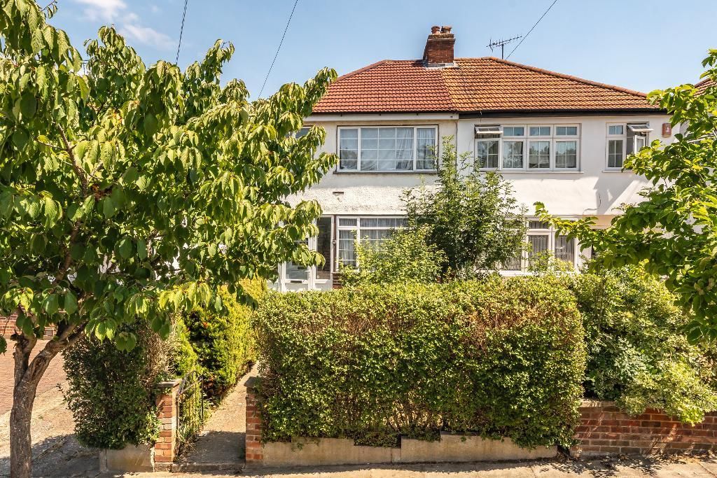 Property photo 2 of 12