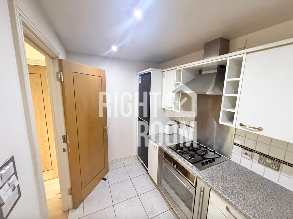 Property photo 3 of 4