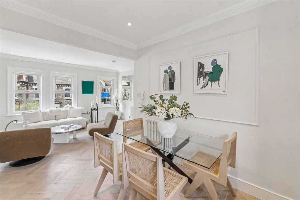 Property photo 3 of 11 Picture No. 10