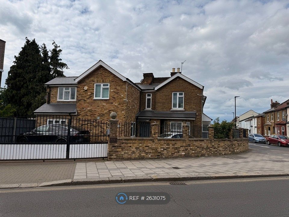 Property photo 1 of 5