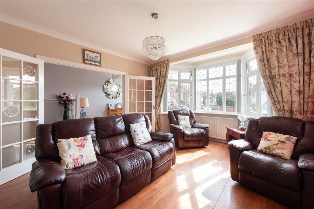 Property photo 3 of 14 Underne 6.Jpg