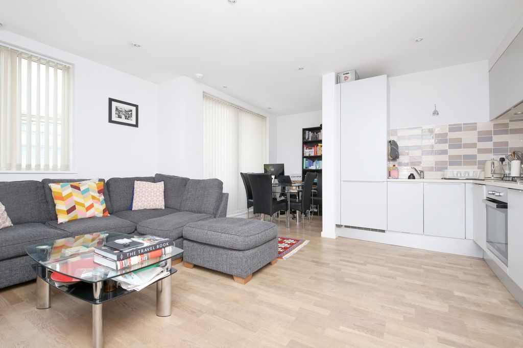 Property photo 3 of 10