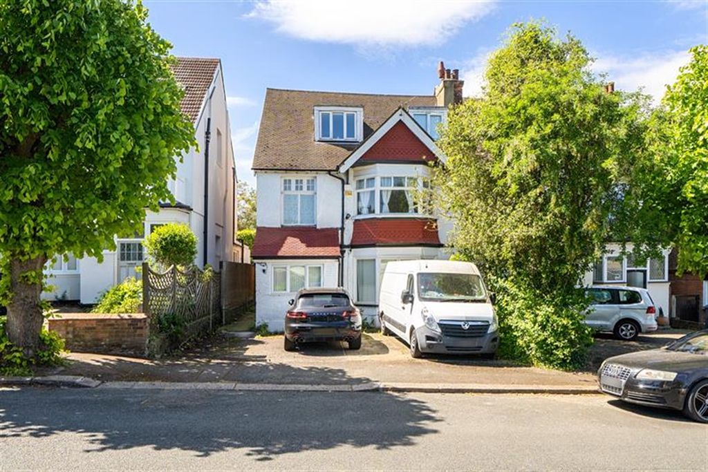 Property photo 1 of 11 (Main)
