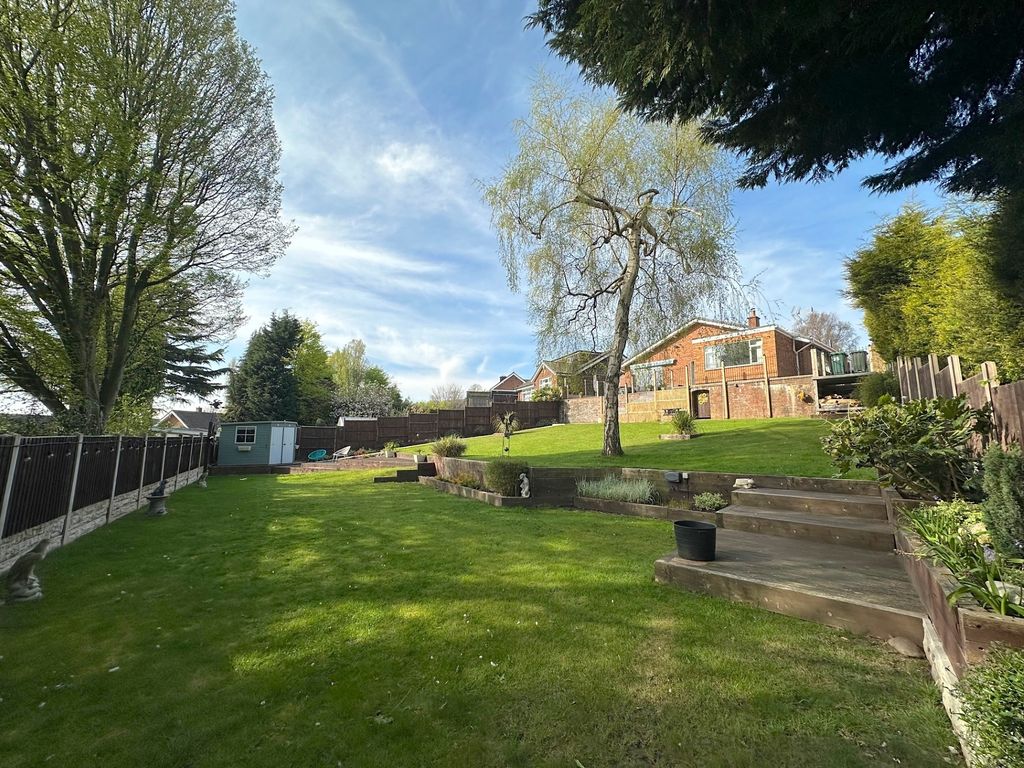Property photo 2 of 44