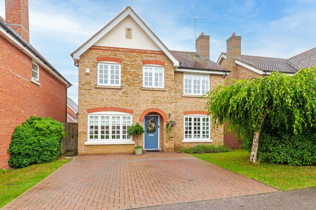 Property photo 1 of 14 Frontage