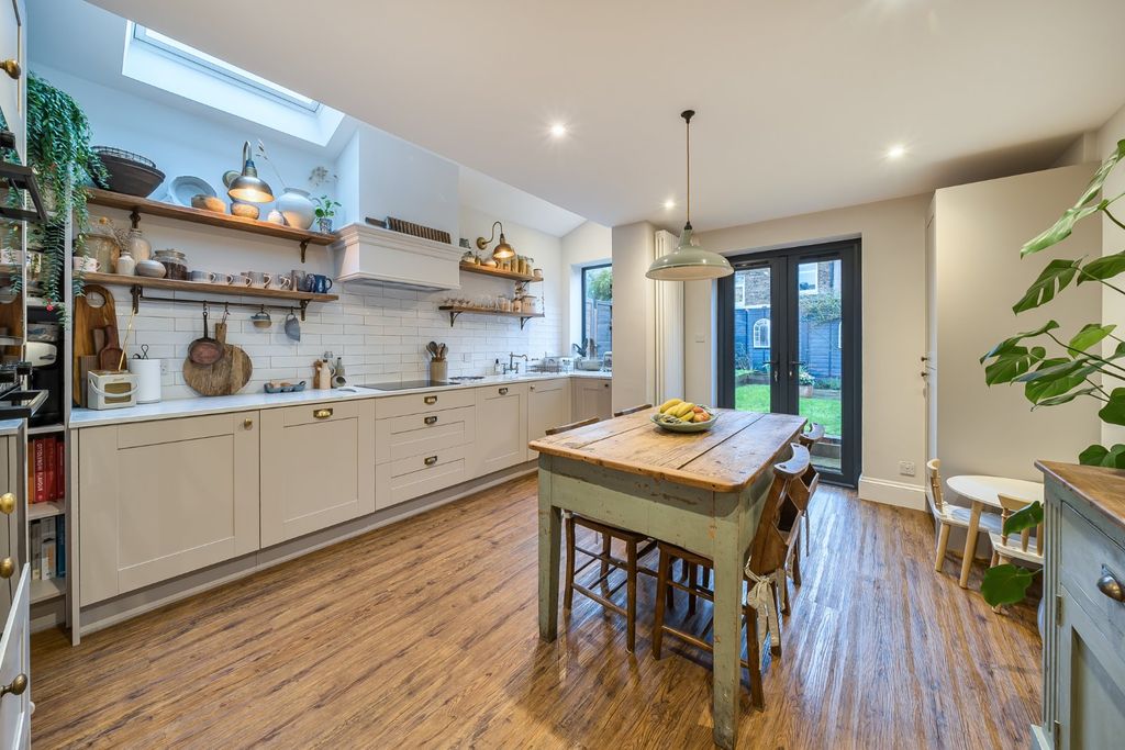 Property photo 3 of 17 Picture No. 45