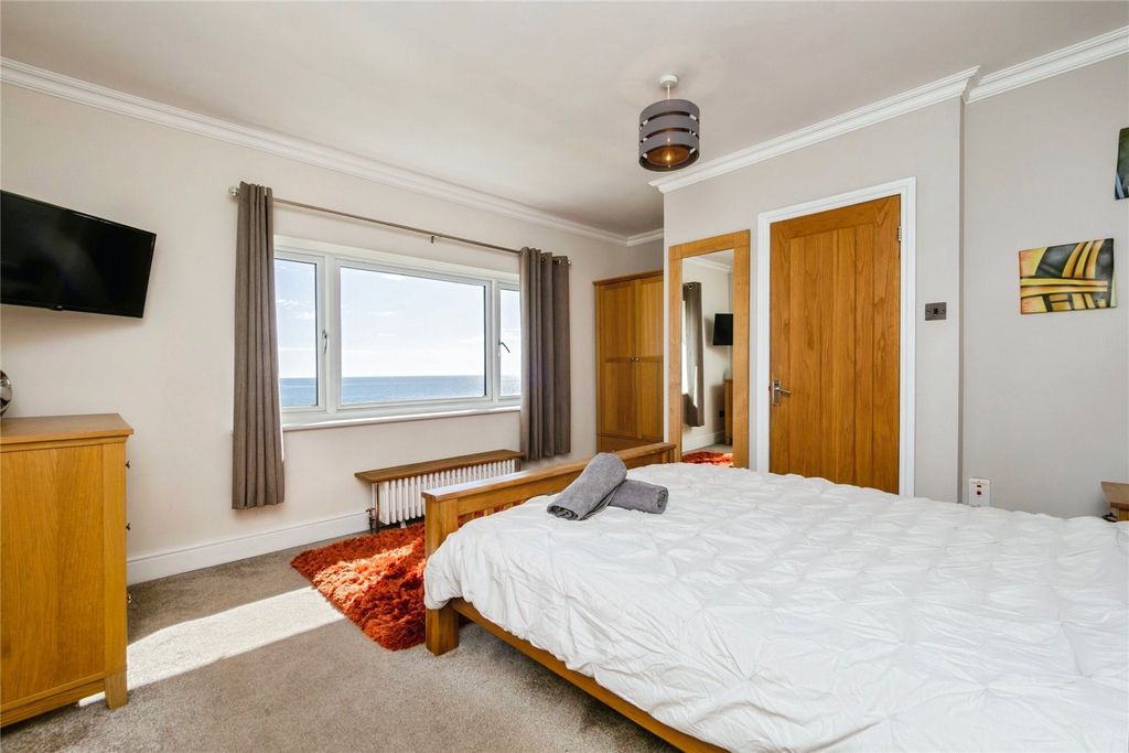 Additional image 5 of 3 bed detached house for saleExeter Road, Dawlish, Devon EX7