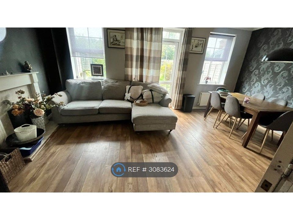 Property photo 1 of 7 Living And Dining Room