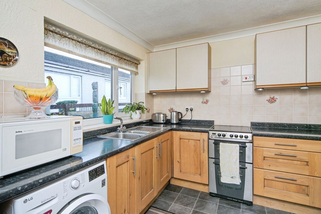 Property photo 3 of 16 Pbox-Img.Jpg