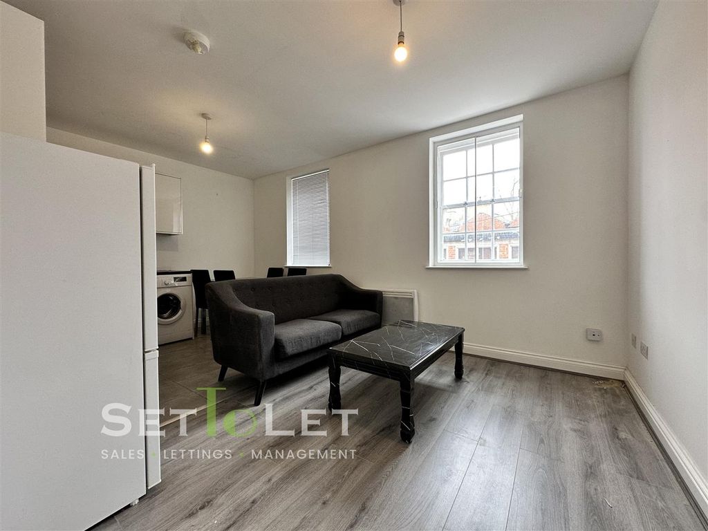 Property photo 3 of 10 Img_3631.Jpg